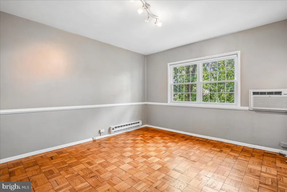 3506 MARTHA CUSTIS DRIVE Alexandria, VA 22302