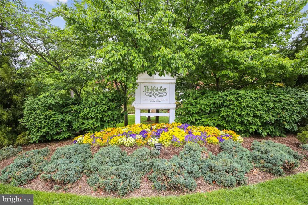 3506 MARTHA CUSTIS DRIVE Alexandria, VA 22302