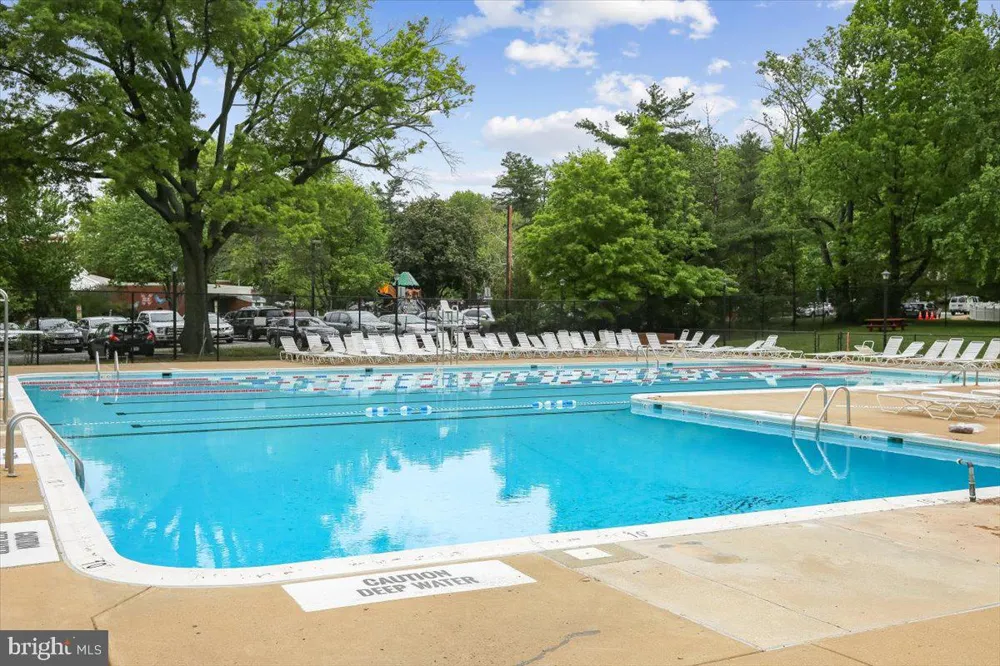 3506 MARTHA CUSTIS DRIVE Alexandria, VA 22302