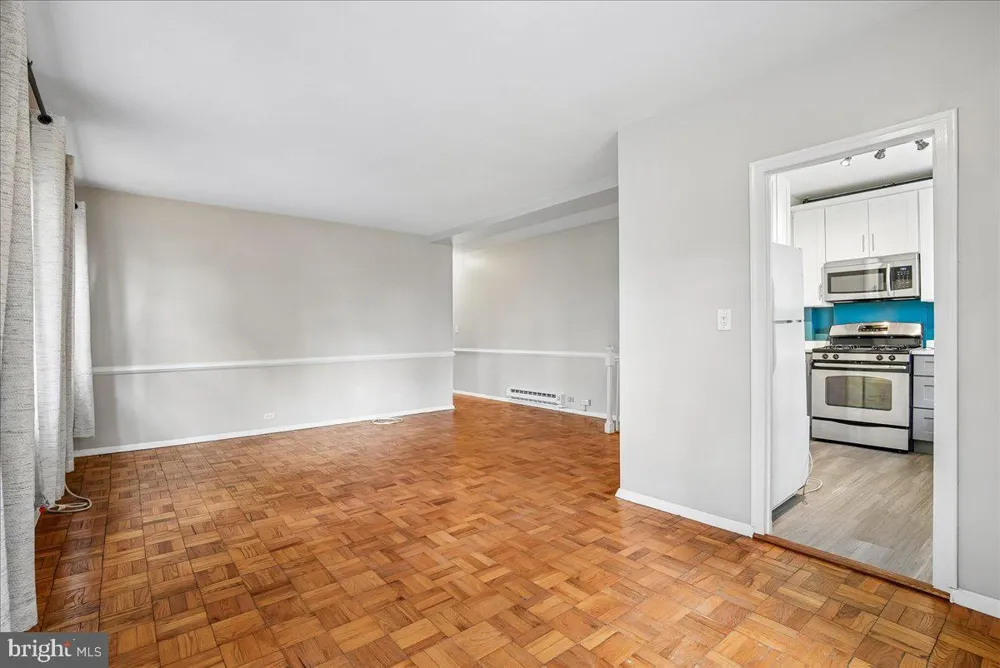 3506 MARTHA CUSTIS DRIVE Alexandria, VA 22302