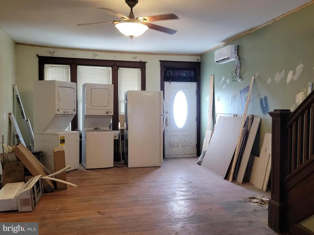 255 UNION STREET Millersburg, PA 17061