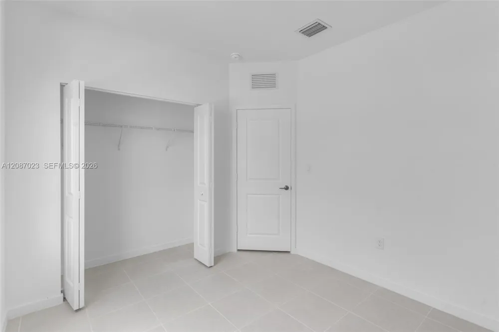 1125 SE 3rd Street Florida City, FL 33034
