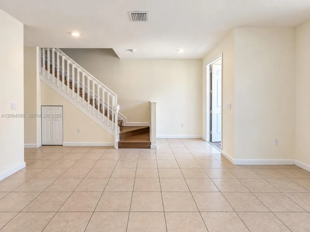 3360 W 92nd Pl #1 Hialeah, FL 33018
