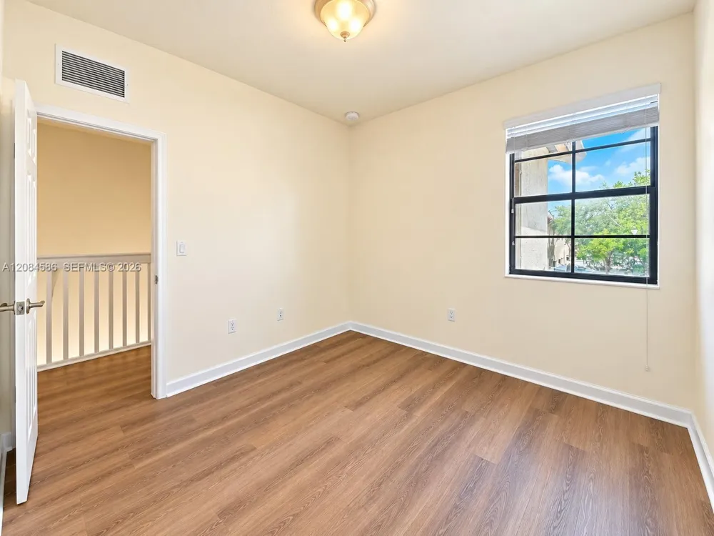 3360 W 92nd Pl #1 Hialeah, FL 33018