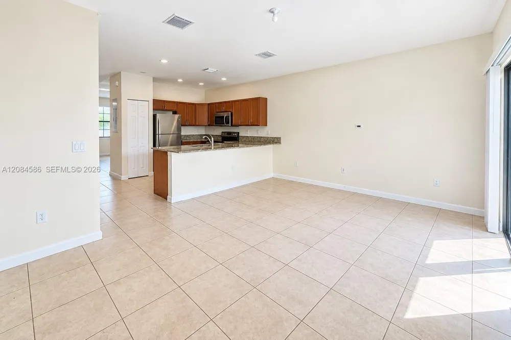 3360 W 92nd Pl #1 Hialeah, FL 33018