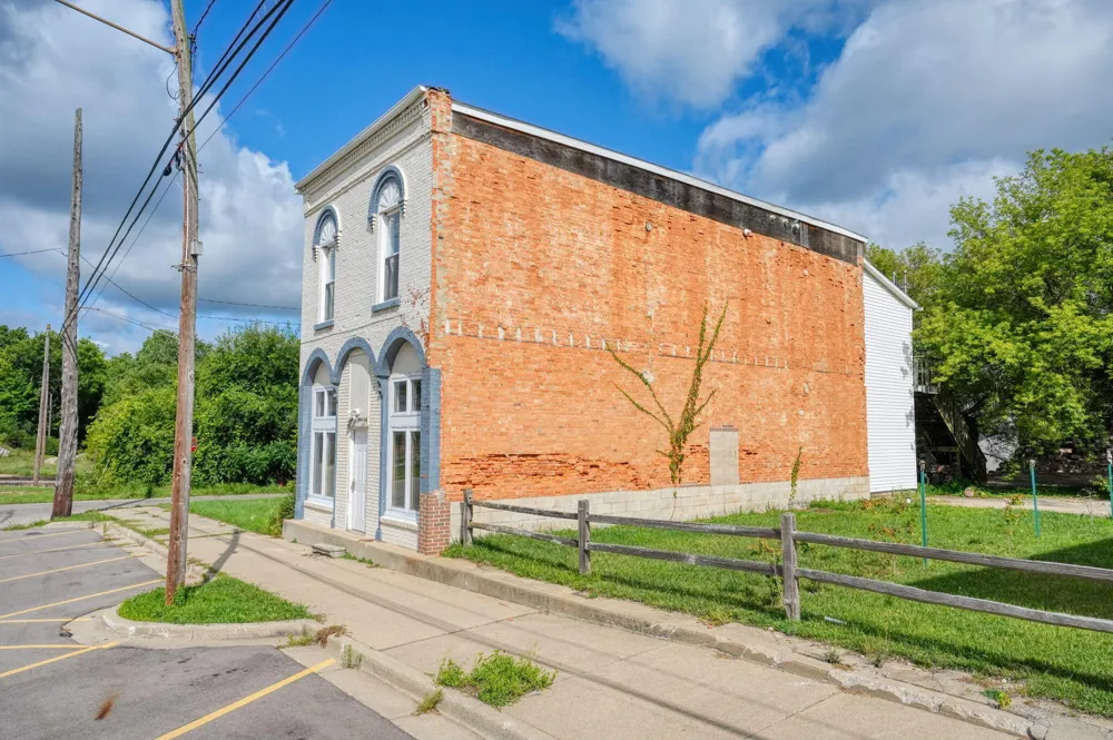 218 W Main Street Parma, MI 49269