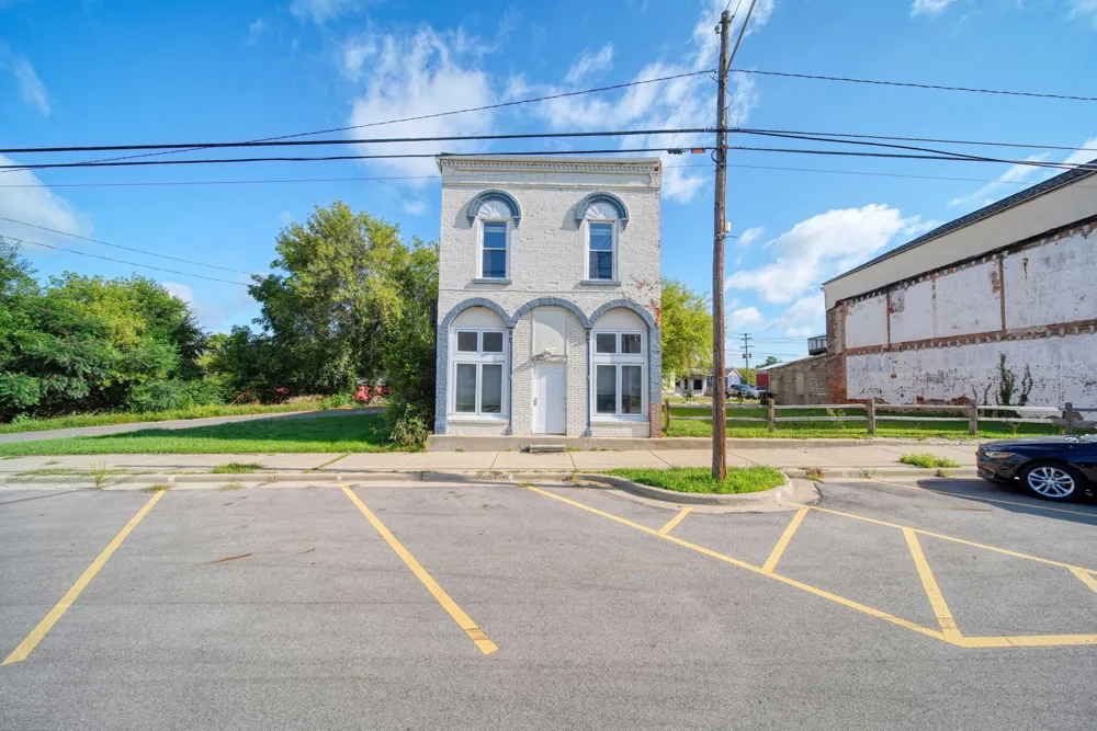 218 W Main Street Parma, MI 49269