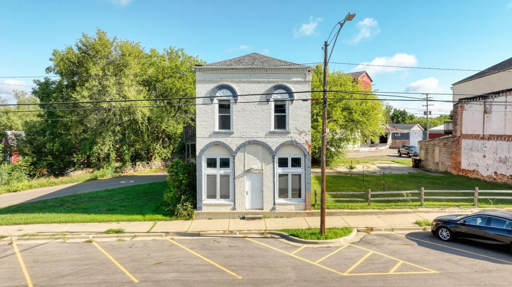 218 W Main Street Parma, MI 49269