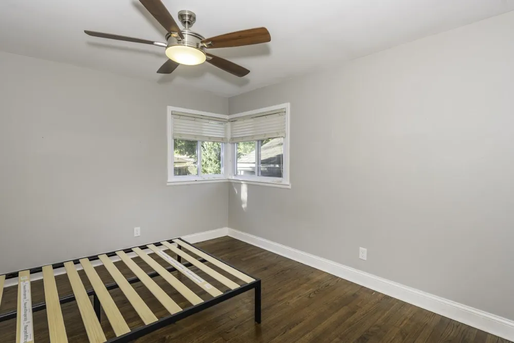832 E Forest Avenue Ypsilanti, MI 48198