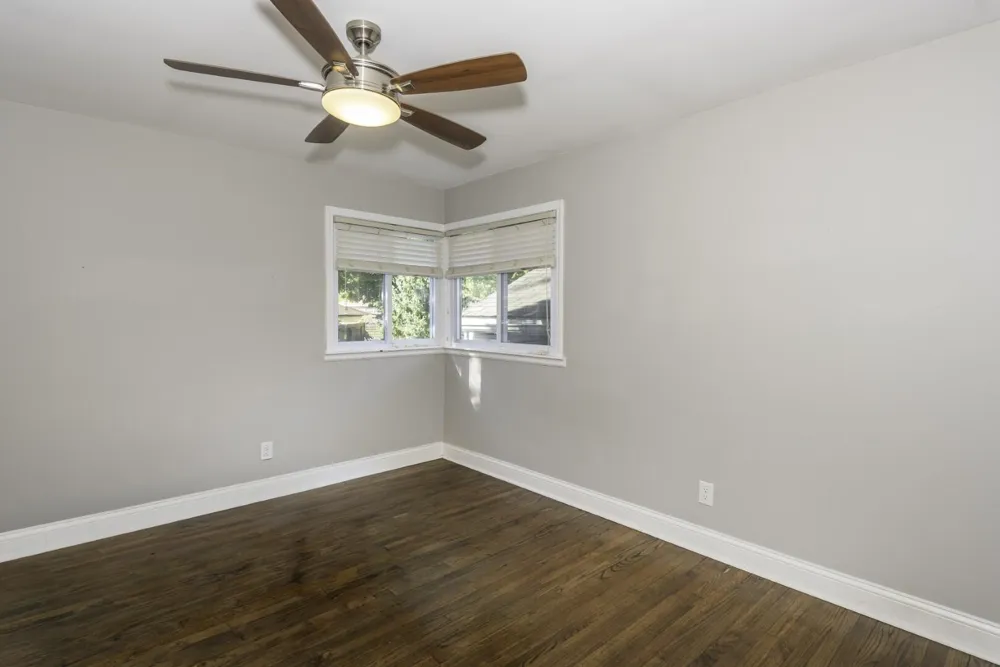 832 E Forest Avenue Ypsilanti, MI 48198
