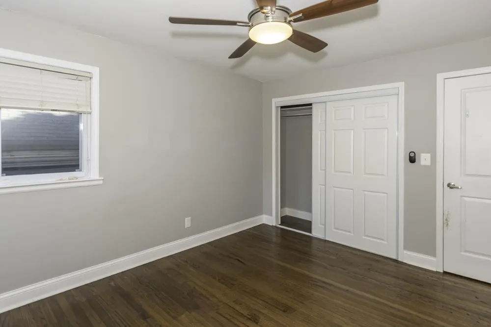 832 E Forest Avenue Ypsilanti, MI 48198