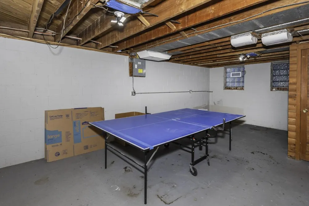 832 E Forest Avenue Ypsilanti, MI 48198