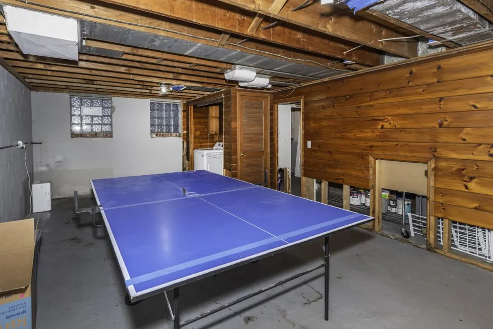 832 E Forest Avenue Ypsilanti, MI 48198