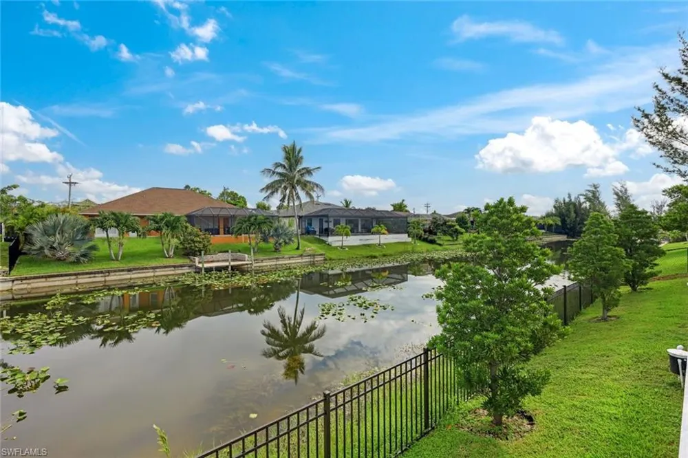 129 SE 16th Street Cape Coral, FL 33990