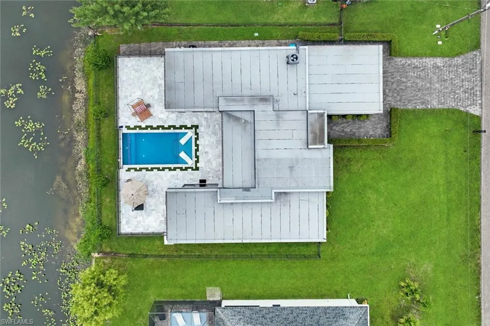 129 SE 16th Street Cape Coral, FL 33990