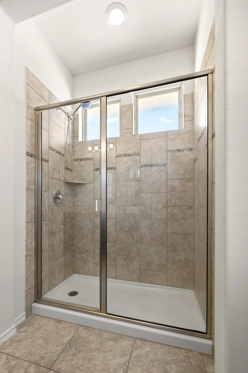 2105 Town Centre Drive #44 Round Rock, TX 78664