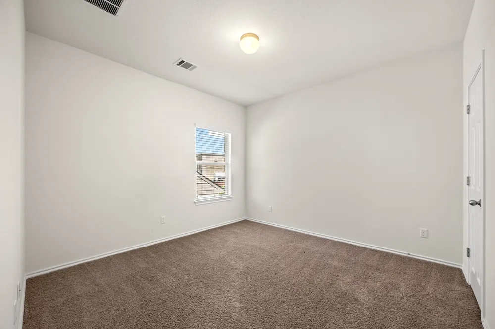 2105 Town Centre Drive #44 Round Rock, TX 78664