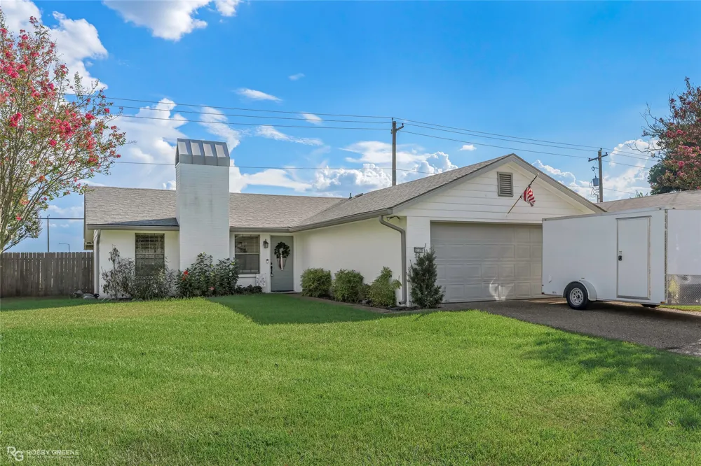 3120 Le Oaks Drive Bossier City, LA 71111