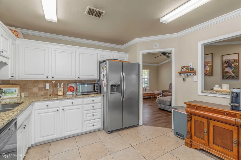 3120 Le Oaks Drive Bossier City, LA 71111