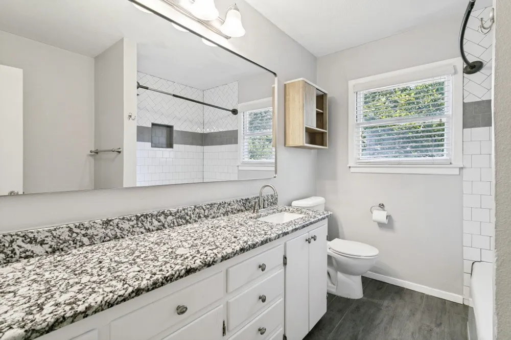 3401 Creston Avenue Fort Worth, TX 76133