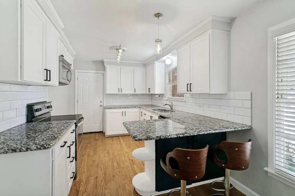 3401 Creston Avenue Fort Worth, TX 76133