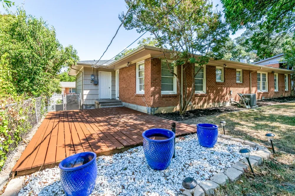 3401 Creston Avenue Fort Worth, TX 76133