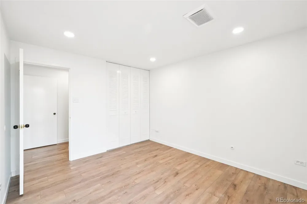 3131 E Alameda Avenue #1203 Denver, CO 80209
