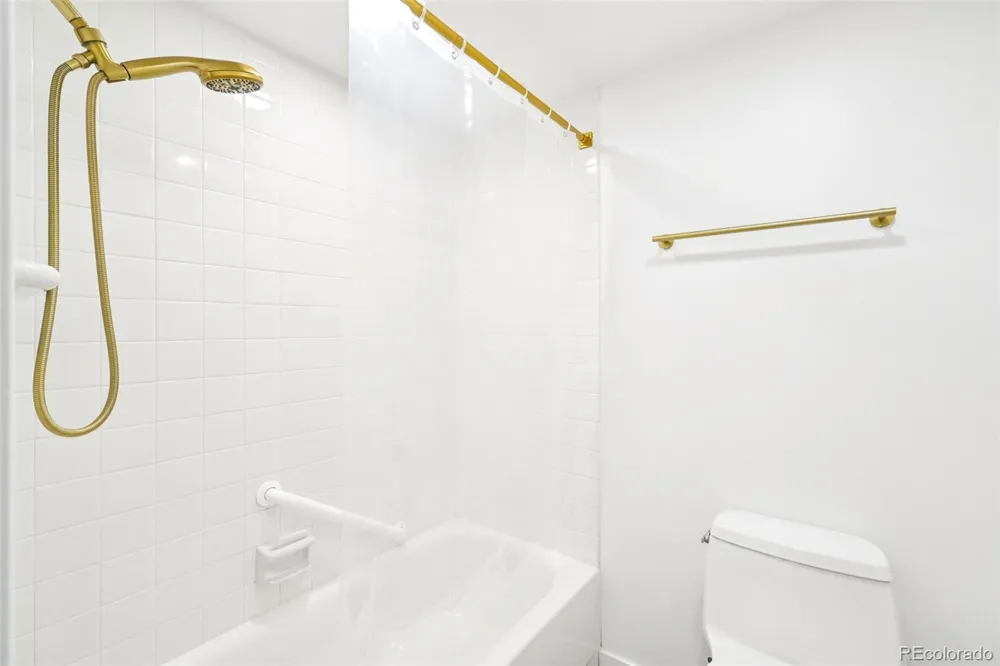 3131 E Alameda Avenue #1203 Denver, CO 80209