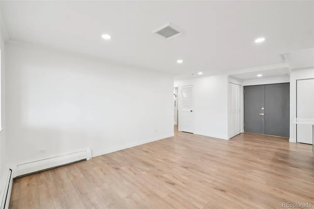 3131 E Alameda Avenue #1203 Denver, CO 80209