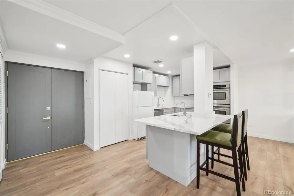 3131 E Alameda Avenue #1203 Denver, CO 80209