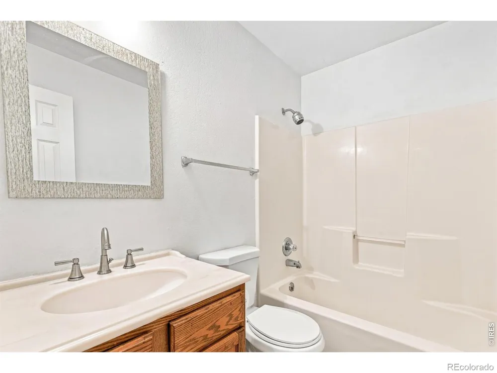 3905 Dove Lane Evans, CO 80620