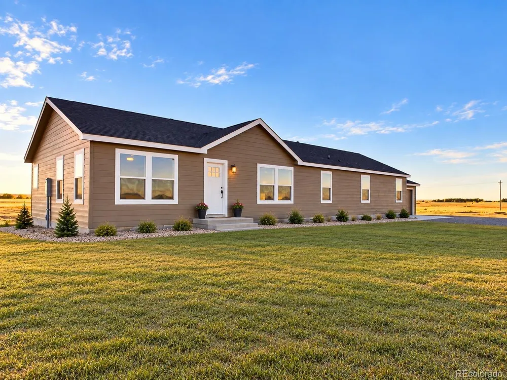 21209 Chesley Drive Calhan, CO 80808