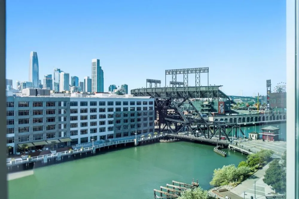 1000 3rd Street #811 San Francisco, CA 94158