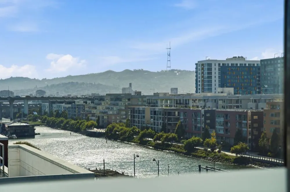 1000 3rd Street #811 San Francisco, CA 94158