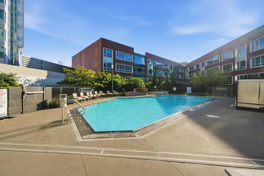 1000 3rd Street #811 San Francisco, CA 94158