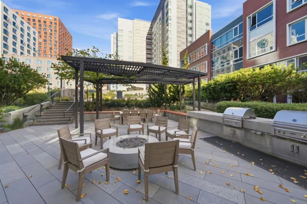 1000 3rd Street #811 San Francisco, CA 94158