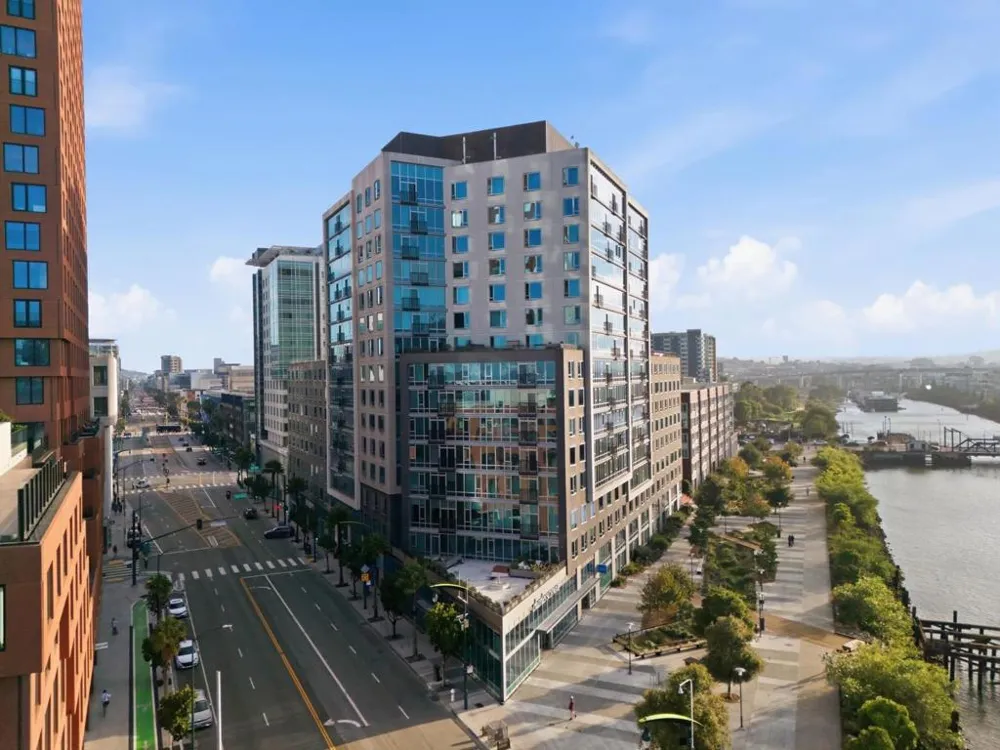 1000 3rd Street #811 San Francisco, CA 94158