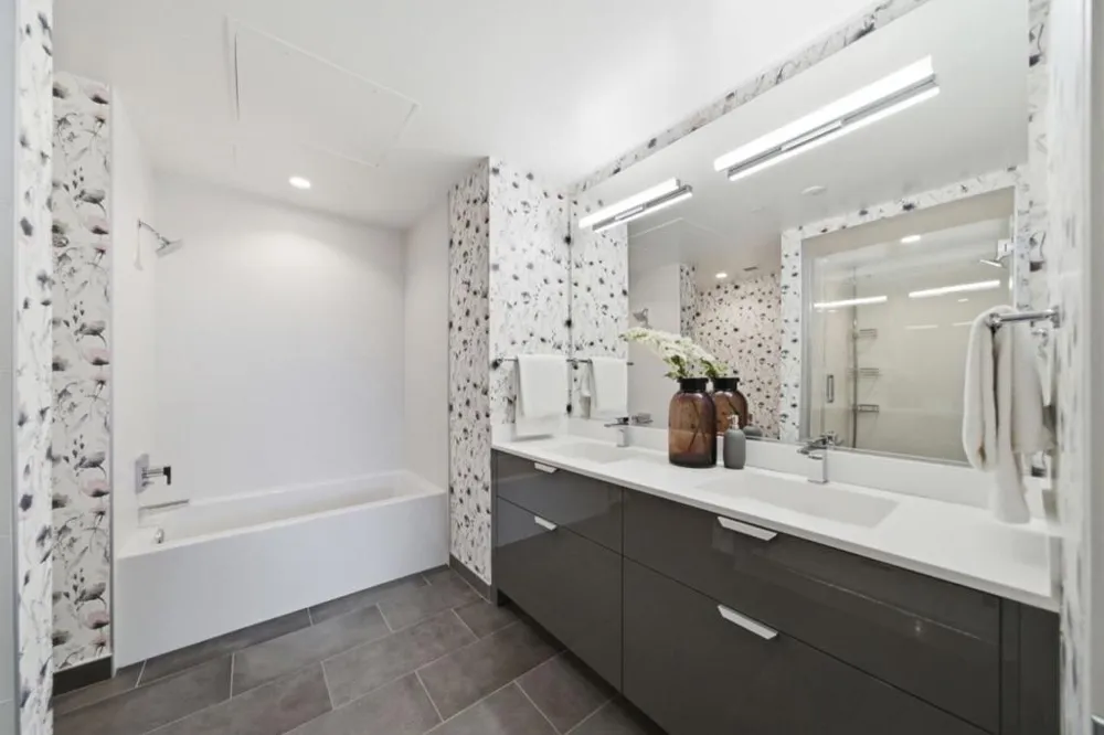 1000 3rd Street #811 San Francisco, CA 94158