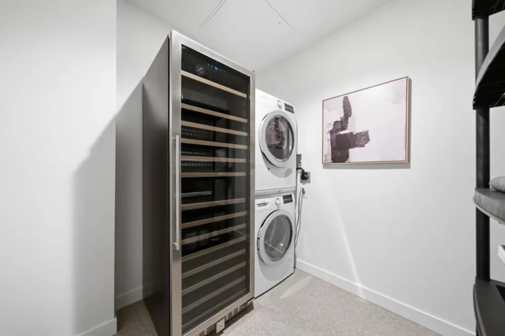 1000 3rd Street #811 San Francisco, CA 94158