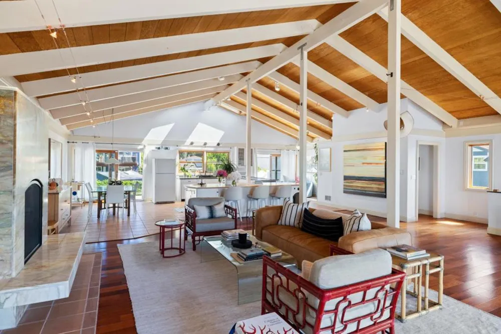 55 Alameda Avenue Half Moon Bay, CA 94019