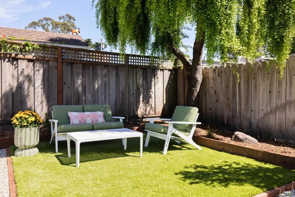 55 Alameda Avenue Half Moon Bay, CA 94019