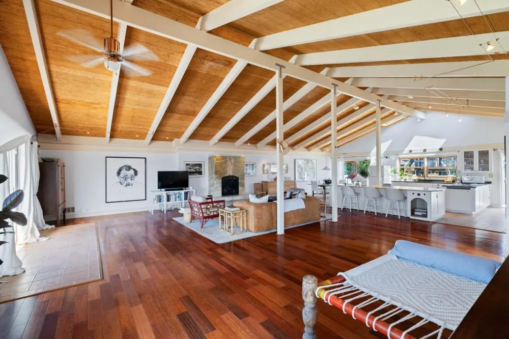 55 Alameda Avenue Half Moon Bay, CA 94019