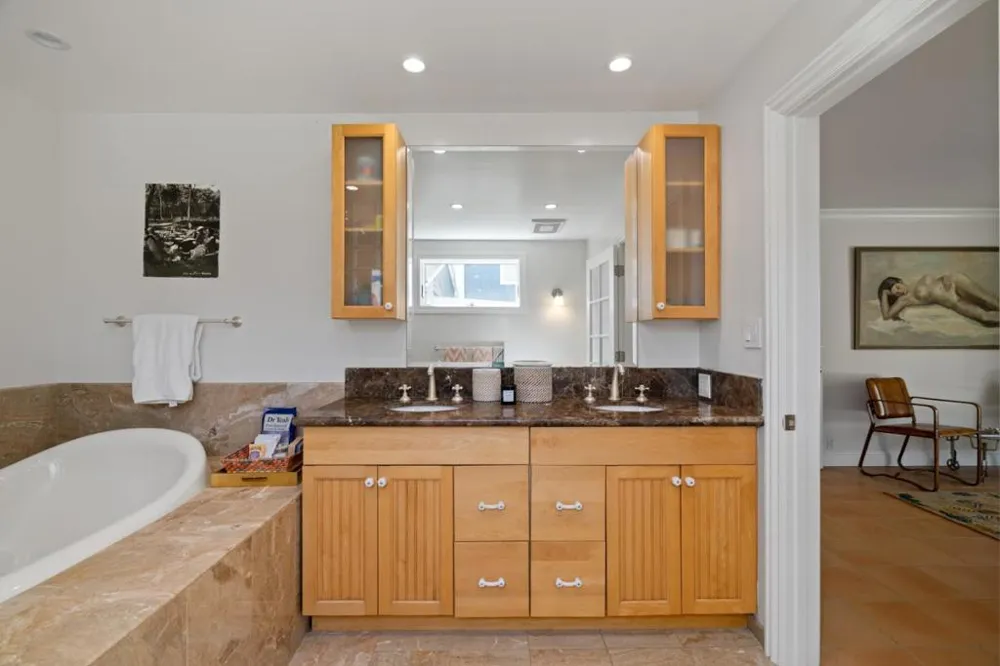 55 Alameda Avenue Half Moon Bay, CA 94019