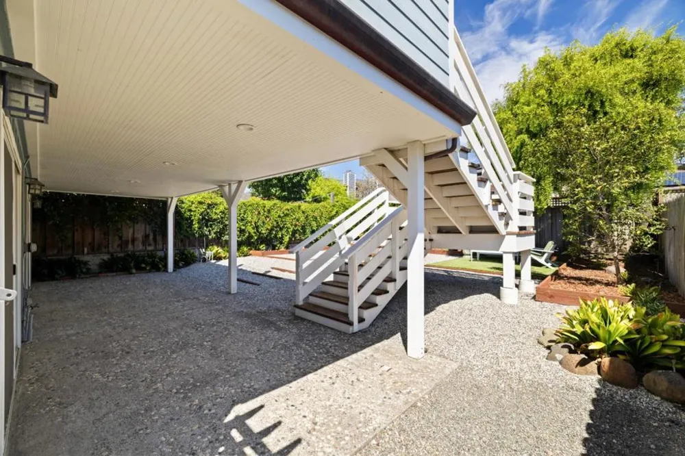 55 Alameda Avenue Half Moon Bay, CA 94019