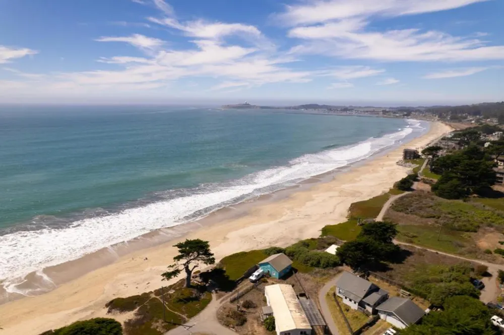 55 Alameda Avenue Half Moon Bay, CA 94019