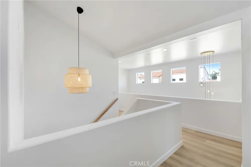 4346 Park Paloma Calabasas, CA 91302