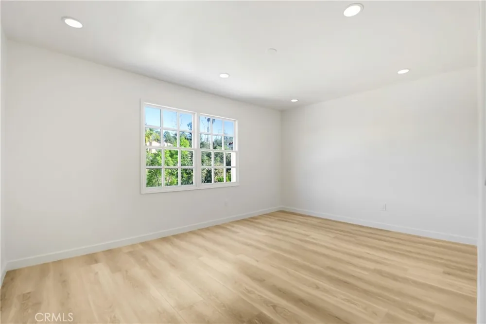 4346 Park Paloma Calabasas, CA 91302