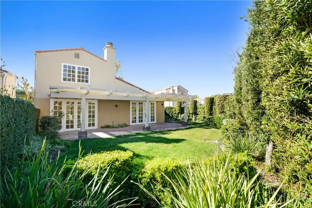 4346 Park Paloma Calabasas, CA 91302