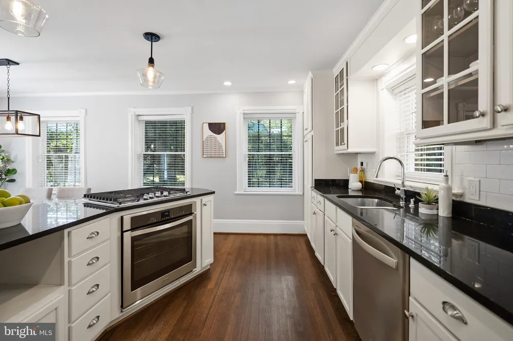 1413 44TH STREET NW Washington, DC 20007