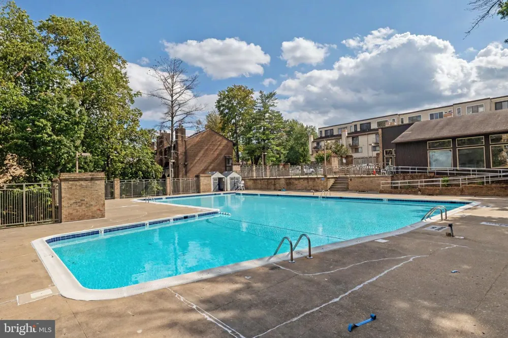 3099 HAWTHORNE DRIVE NE #3099 Washington, DC 20017